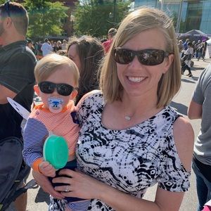 Meet your Posher, Abby